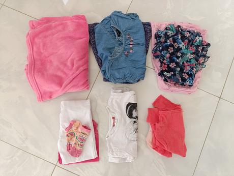 Balík dievčenského oblečenia 116, 104–116