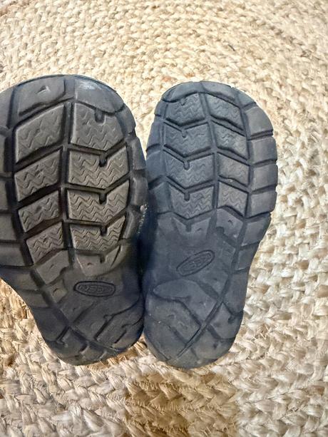 Tenisky keen, keen,30