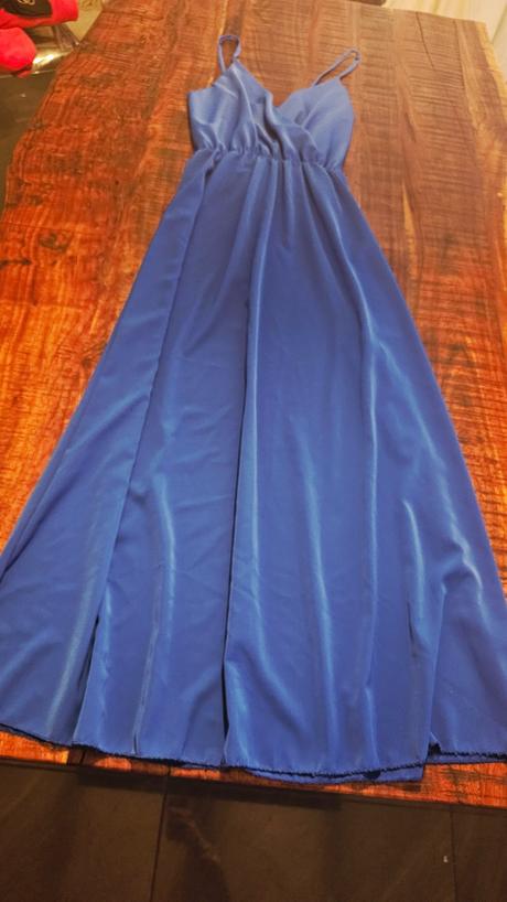 Dlhé šaty ľahké na ramienka, 36