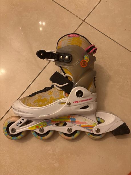Dievčenské kolieskové svietiace korcule worker, 35