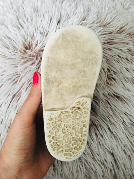 Arno (čr) papučky v.20,5- vd 14-14,4cm, 20