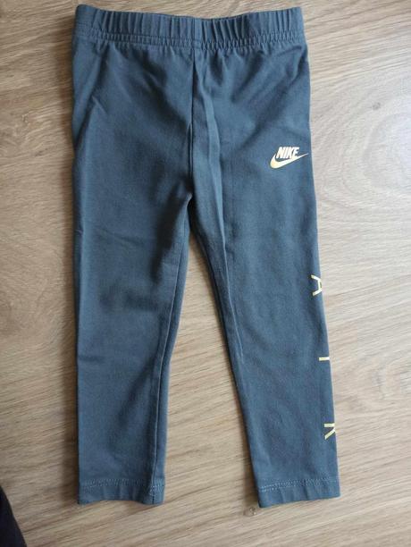 Legíny, nike,86