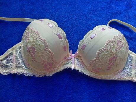 3 vystužené podprsenky košík c, 75c