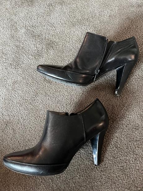 Baťa kotnicky kožené 37, baťa,37