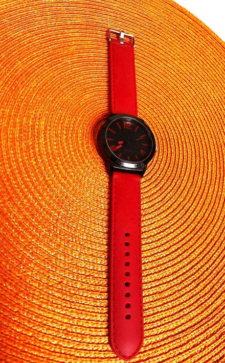 Hodinky s veľkým displayom,