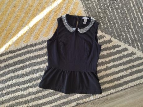Top s trblietavým golierikom, h&m,36