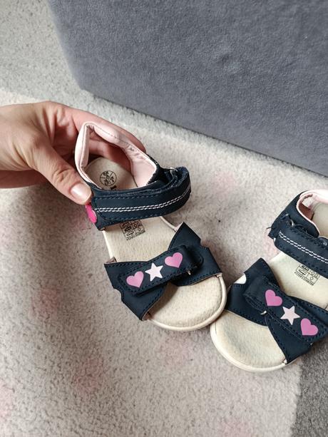 Sandálky, lupilu,26