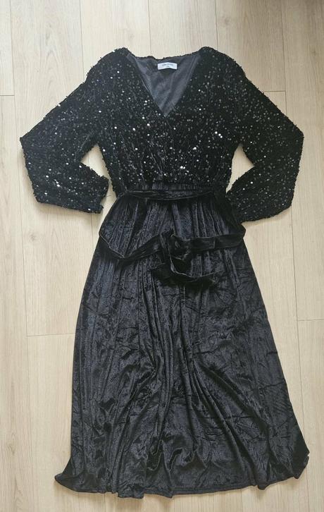 Čierne šaty, xl