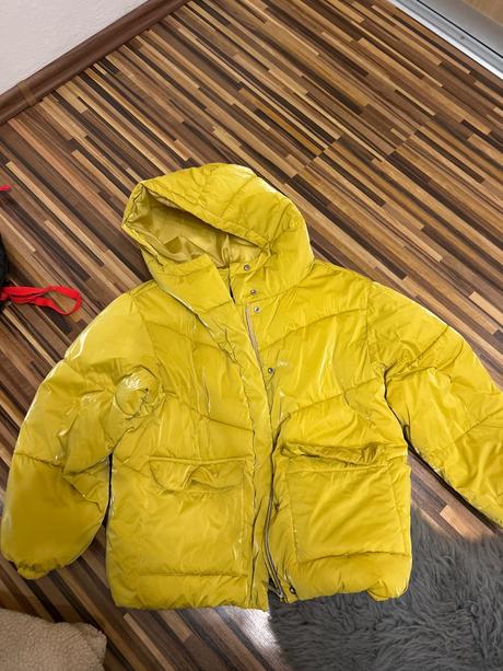 Vetrovka reserved, reserved,140