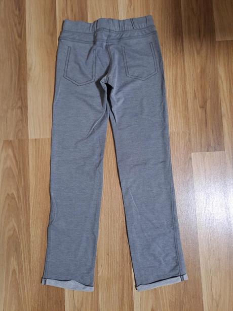 Tenké nohavice tezenis sivé veľkosť 140, tezenis,140