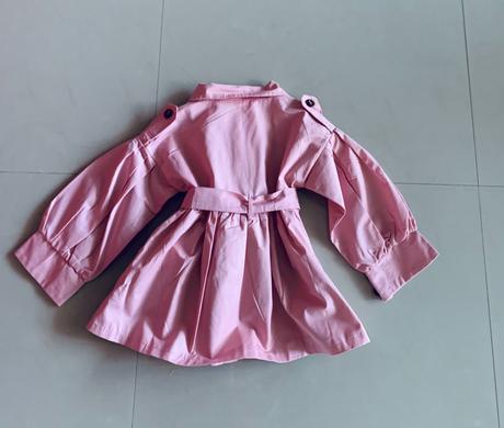 Ktasny kabatik s opaskom, 104