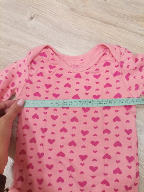 2 x dievčenské body, lupilu,80