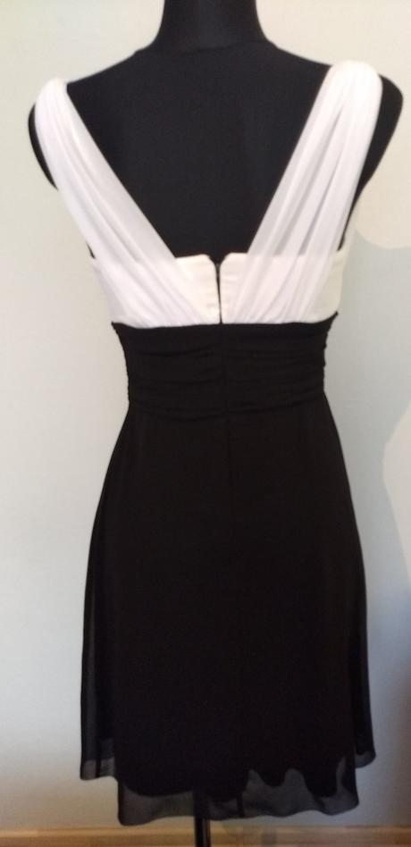 Spoločenské šaty, 36