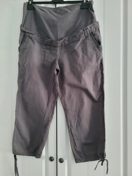 Tehotenské trojštvrťové nohavice, 40