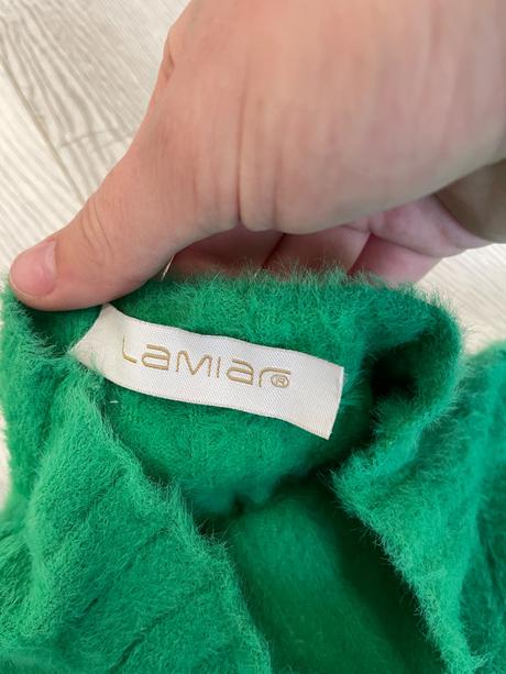 Zelený chlpatý sveter, s