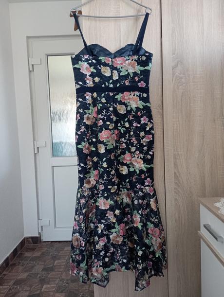 Chi chi london šaty, 38