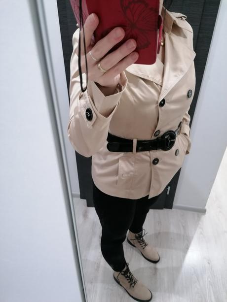 Dámsky kabátik /trenckot, l