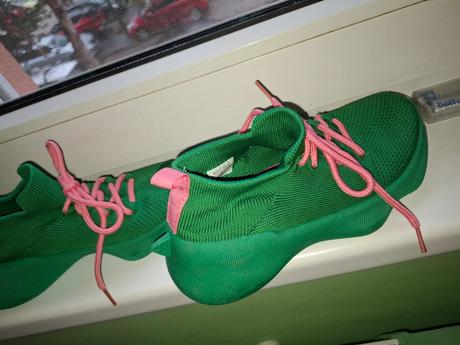 Reserved, reserved,32