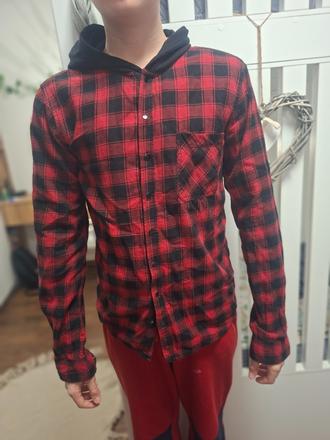 Károvaná košeľa, 158