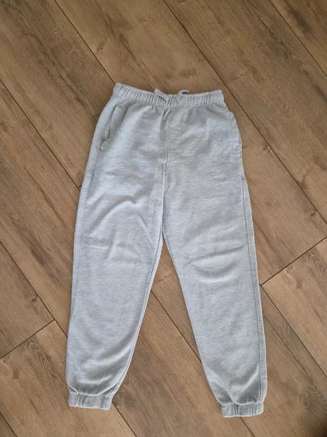 Tepláky, zara,152