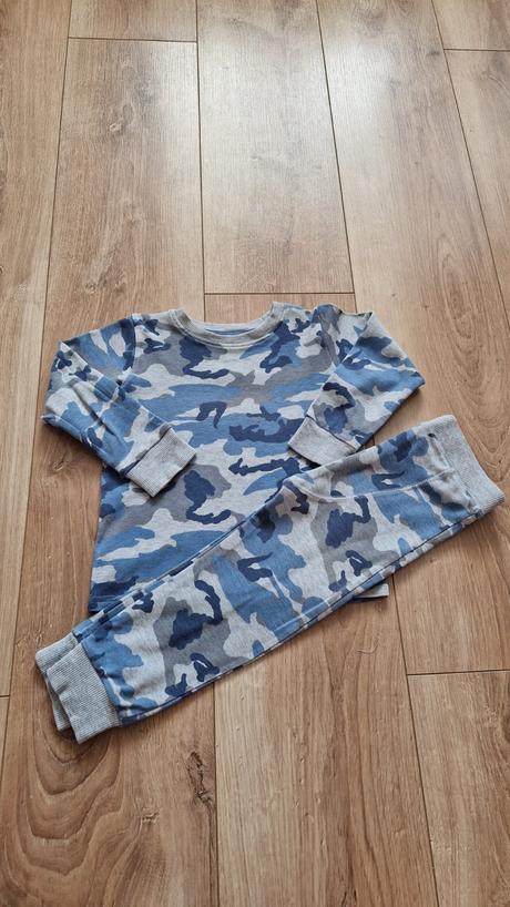 Pyžamo zn. next veľ. 98 cm., next,98