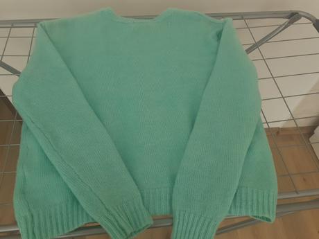 Tyrkysovy damsky pulover s perlami, 164