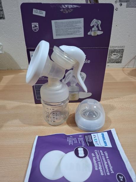 Odsávačka mlieka avent, 