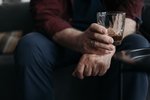 Ako riešiť problém s manželovým alkoholizmom?