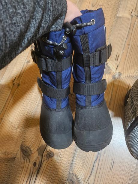 Snehule ako nove velkost 35, 35