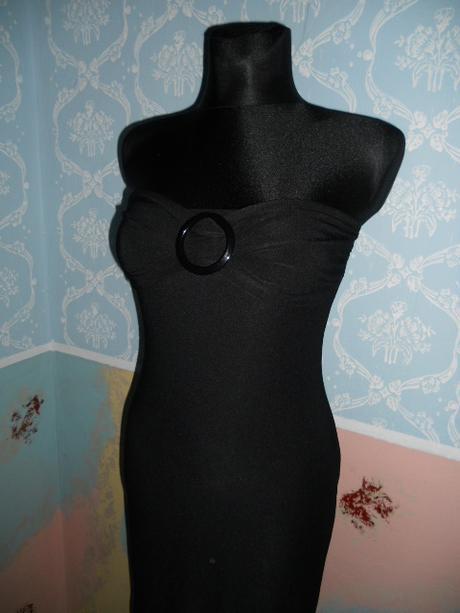 Elastické šaty, 38