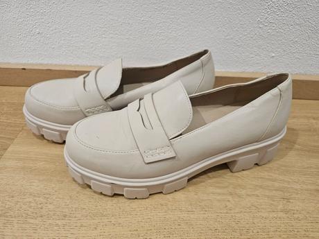 Mokasíny, graceland,40