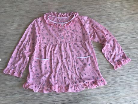 Pyžamový vrch, 158