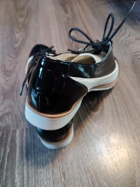 Poltopánky na šnurovanie 37, 37