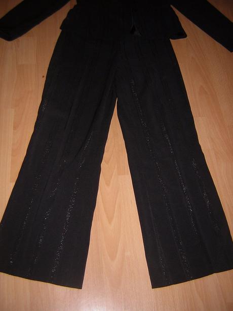 Balík elegantných dámskych vecí vel.40, 40