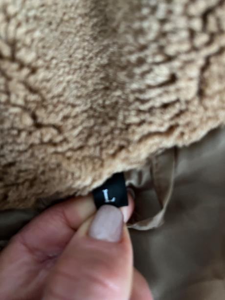 Dámska kožušinová vesta, m