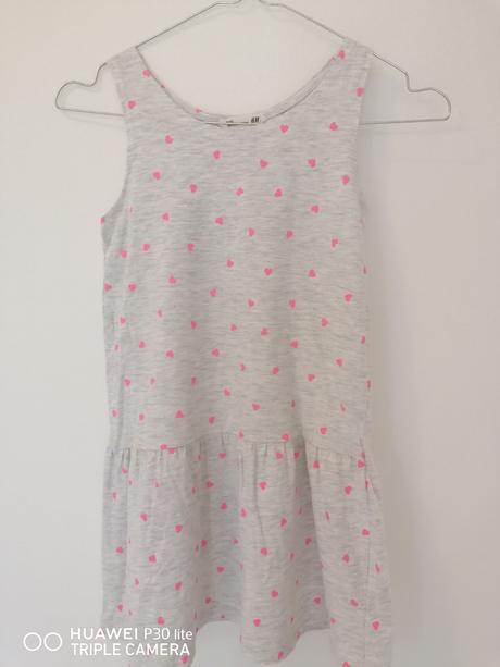 Letné šaty so srdiečkami 6_8r nenosene, h&m,122