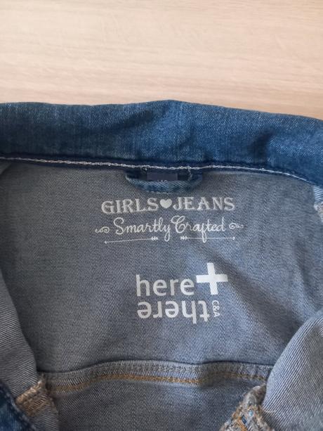 Elastická riflovka, c&a,146