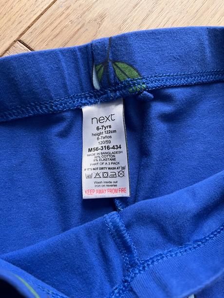 Modré a šedé legíny, next,110