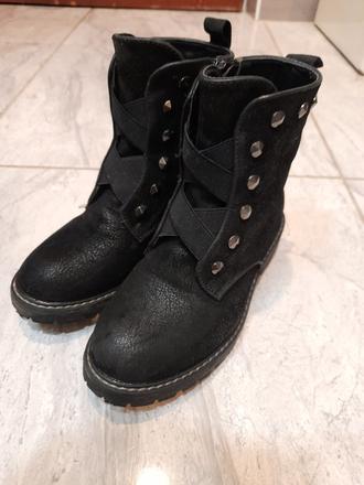 Prechodné topánky, 33