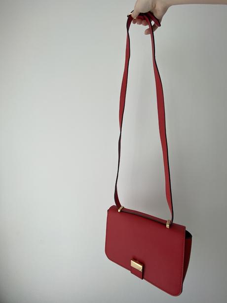 Crossbody kabelka značky sinsay, sinsay