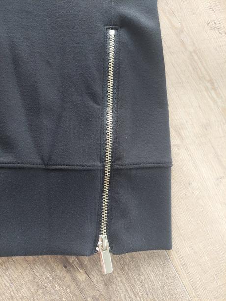 Cierna dlhsia mikina, f&f,42