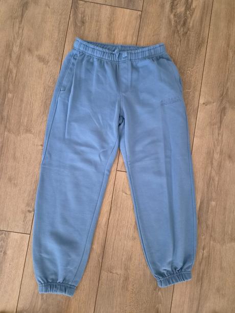 Tepláky, zara,152