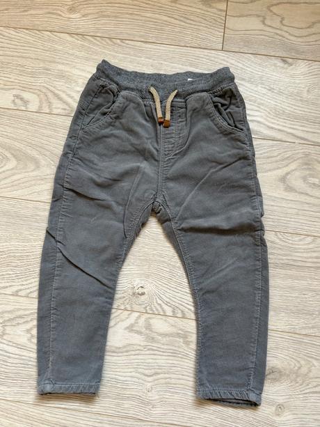 Nohavice, zara,110