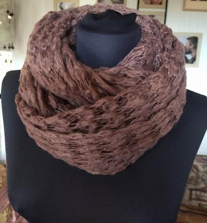 Staroružový nekonečný šál, c&a