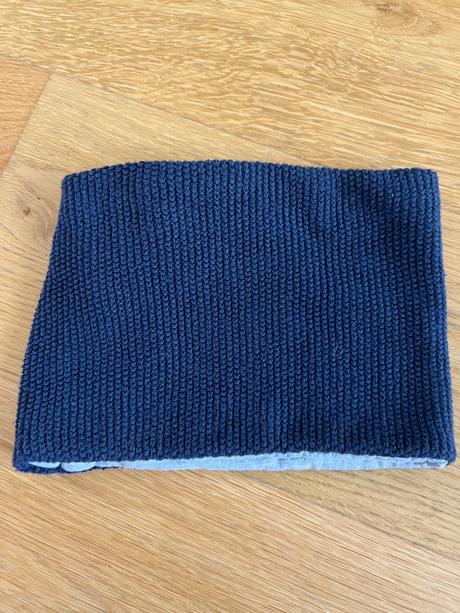 Detsky vlneny podsity nakrcnik, 