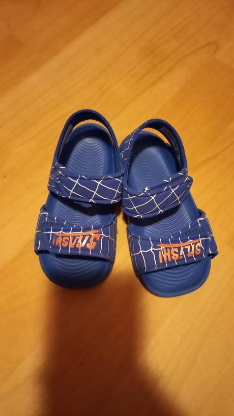 Modré šľapky adidas do vody vel.25 top stav, adidas,25
