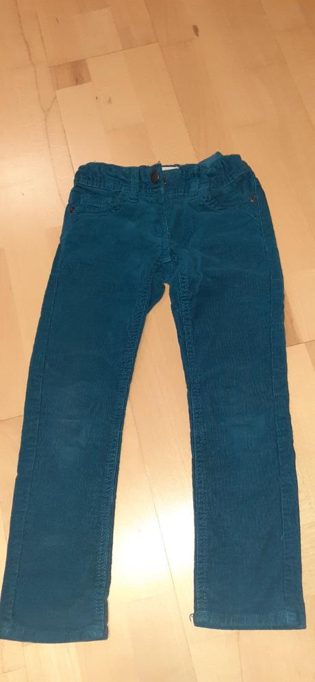 Mencestraky, alive,116