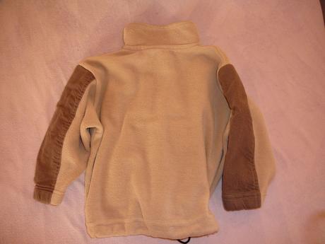 Fisovana mikinka, 98