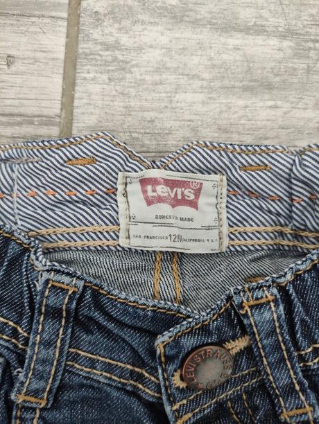Riflové kraťasy, levis,80