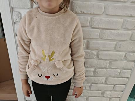 Mikina teplucka 122, ale sadne už od 110-122, 122